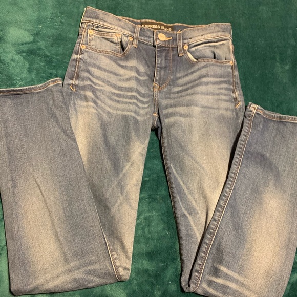 Like New Express Cropped Skinny Mid Rise Jeans - Picture 3 of 4